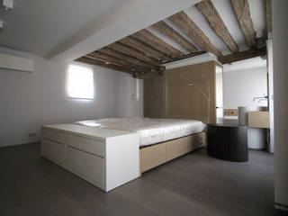 Appartement Paris VI, Atelier TO-AU Atelier TO-AU Classic style bedroom