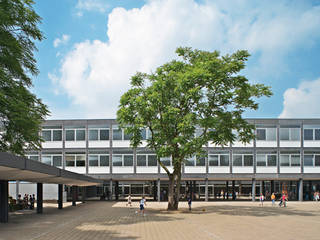 Sanierung Grundschule Rolandstraße, Düsseldorf, Michael van Ooyen Architekt BDA Michael van Ooyen Architekt BDA Powierzchnie handlowe