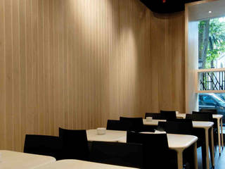 Bar Kai.., Estudio TYL Estudio TYL Commercial spaces