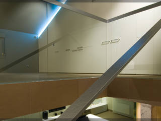 Casa en Goiuria.., Estudio TYL Estudio TYL Modern Corridor, Hallway and Staircase