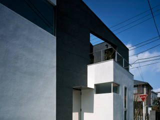 metis, 筒井紀博空間工房/KIHAKU tsutsui TOPOS studio 筒井紀博空間工房/KIHAKU tsutsui TOPOS studio Casas eclécticas