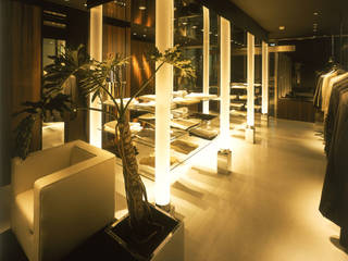 MEN'S Boutique DINO, Shigeo Nakamura Design Office Shigeo Nakamura Design Office Modern bars & clubs