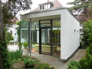 Haus N, Claus + Pretzsch Architekten BDA Claus + Pretzsch Architekten BDA Anexos de estilo moderno