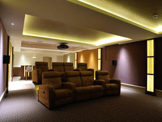 Cinema rooms, Mille Couleurs London Mille Couleurs London Ruang Media Modern
