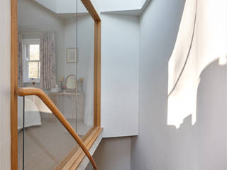 New Staircase in Period Property 3123, Bisca Staircases Bisca Staircases Modern Koridor, Hol & Merdivenler