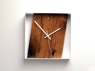 RECLAIMED FRENCH OAK WALL CLOCK, Jam Furniture Jam Furniture Casas estilo moderno: ideas, arquitectura e imágenes