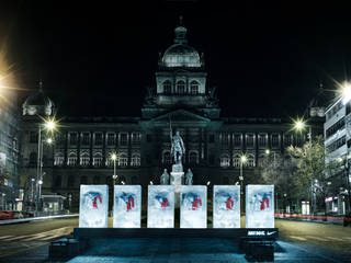 Ice blocks for NIKE, studio deFORM studio deFORM Commercial spaces