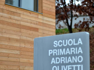 Nuova Ecoscuola a Scarmagno: un progetto di comunità, Studio FFwd-Architettura Studio FFwd-Architettura 상업공간