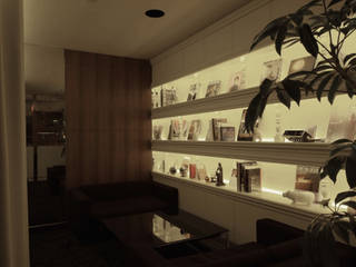 MAXRAY NAGOYA, Shigeo Nakamura Design Office Shigeo Nakamura Design Office Modern bars & clubs