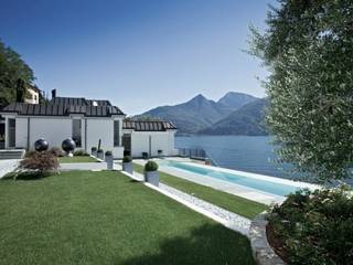villa privata - lago di Como, SENSIBILE DE ROSALES SENSIBILE DE ROSALES Jardines modernos