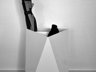 P-P, 2013., Chauvin Amandine Chauvin Amandine Коридор, прихожая и лестница в стиле минимализм