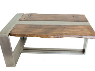 Mesa hierro crudo, madera envejecida. 90 x 60 x 40cm, Héctor Nevado Héctor Nevado Industrial style dining room