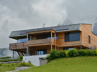 Einfamilienhaus, Thoma Holz GmbH Thoma Holz GmbH Modern Houses