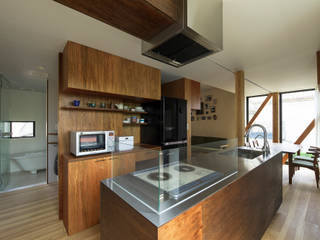 Y-House, タカヤマ建築事務所 タカヤマ建築事務所 Cocinas de estilo minimalista