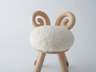 bambi chair / sheep chair / cow chair, kamina&C kamina&C Eclectic style nursery/kids room Desks & chairs
