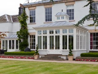 Impressive Dining Conservatory, Vale Garden Houses Vale Garden Houses Jardins de inverno clássicos