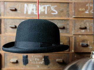 Charles Bowler Hat Light, Mr J Designs Mr J Designs ห้องนั่งเล่น