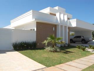 Residencia Irani, MARIA IGNEZ DELUNO arquitetura MARIA IGNEZ DELUNO arquitetura Modern houses