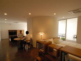 Shisurubi 1, TEAM STUDIO ARCHITECTS Inc. TEAM STUDIO ARCHITECTS Inc. Modern dining room