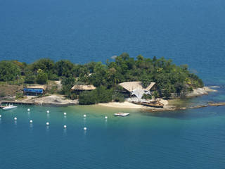 Casa noturna Privilège Angra dos Reis, Mascarenhas Arquitetos Associados Mascarenhas Arquitetos Associados 現代房屋設計點子、靈感 & 圖片