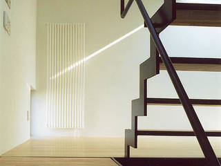 skipped minimum, 瀧浩明建築計画事務所/studio blank 瀧浩明建築計画事務所/studio blank ミニマルデザインの リビング