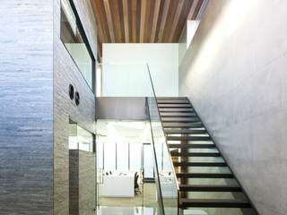 CORE, エスプレックス ESPREX エスプレックス ESPREX Modern corridor, hallway & stairs