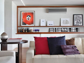 Apartamento Praia do Pepê, Cadore Arquitetura Cadore Arquitetura Modern living room