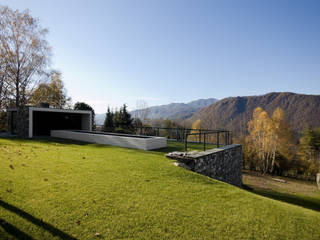 Casa per le vacanze a Pettenasco, PRR Architetti - Stefano Rigoni Sara Pivetta Stefania Restelli PRR Architetti - Stefano Rigoni Sara Pivetta Stefania Restelli 모던스타일 주택