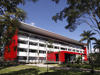 Indústria Químico Farmacêutica, MW Arquitetura MW Arquitetura Estudios y oficinas eclécticos