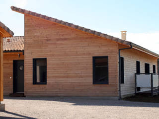 Maison individuelle ossature bois, i Petra France i Petra France Moderne Häuser
