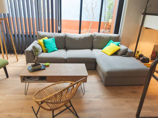 Loft Bagnolet, Lise Compain Lise Compain Industrial style living room