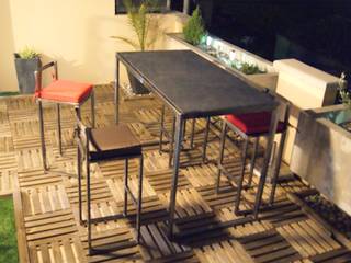 Table haute d'extérieur en Métal , Cb8design Cb8design Giardino moderno