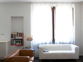Ristrutturazione appartamento a Milano 80 mq, HBstudio HBstudio Livings de estilo moderno