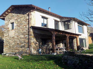 REHABILITACIÓN DE VIVIENDA UNIFAMILIAR EN TOURÓN, arquitectura SEN MÁIS arquitectura SEN MÁIS Maisons originales