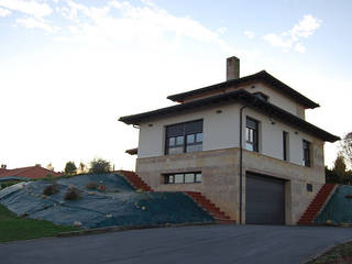 Vivienda en Siero 1, Eva Fonseca estudio de arquitectura Eva Fonseca estudio de arquitectura منازل