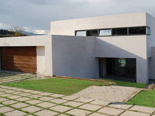 Vivienda en Castiello, Eva Fonseca estudio de arquitectura Eva Fonseca estudio de arquitectura Casas modernas