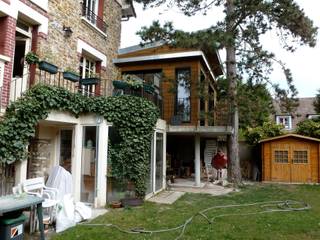 extension sur pilotis / ile de france, karine penard karine penard Minimalist house