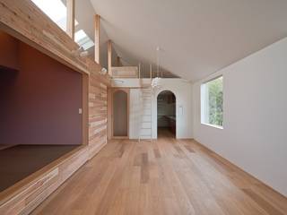 吉川の住まい House in yoshikawa, タイラヤスヒロ建築設計事務所 タイラヤスヒロ建築設計事務所 Living room