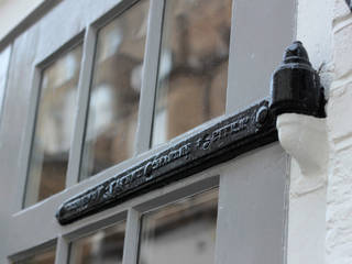 Stanhope Mews, South Kensington, London, R+L Architect R+L Architect Industrial style doors