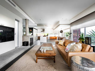 ​Designer Costal Home D-Max Photography Modern living room