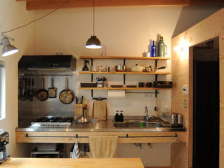 Bridge House, モノスタ’70 モノスタ’70 Kitchen