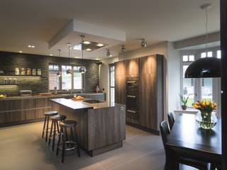 Regan Kitchen - Room of the Year / Northern Design Awards 2014, Stuart Frazer Stuart Frazer Cocinas minimalistas