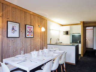 Appartement Les Arcs, Tymeno Tymeno Rustic style dining room
