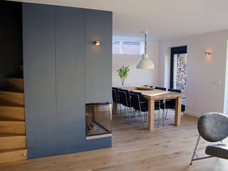 Meer ruimte en verbinding met buiten, a-LEX a-LEX Moderne Wohnzimmer
