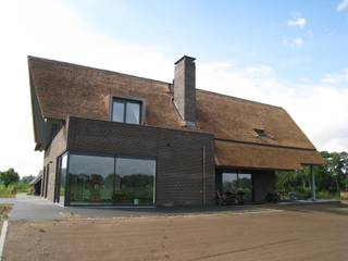 woning landelijke omgeving zutphen, Architectenbureau 52Noord Architectenbureau 52Noord منازل