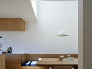 House - KT, 佐々木達郎建築設計事務所 佐々木達郎建築設計事務所 Modern dining room
