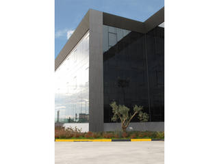 RZK STEEL // OFFICE BUILDING, Escapefromsofa Escapefromsofa Modern office buildings