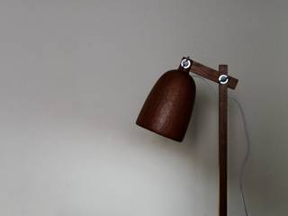 "Fingerprint" the series of table lamps made from wood, Crea-re Studio Crea-re Studio Estudios y despachos minimalistas