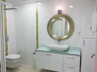 Beyaz Ev - Mersin Çeşmeli, Emre Urasoğlu İç Mimarlık Tasarım Ltd.Şti. Emre Urasoğlu İç Mimarlık Tasarım Ltd.Şti. Minimalist style bathroom