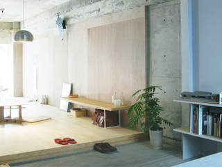 HANKURA office+house, HANKURA Design HANKURA Design غرفة الميديا